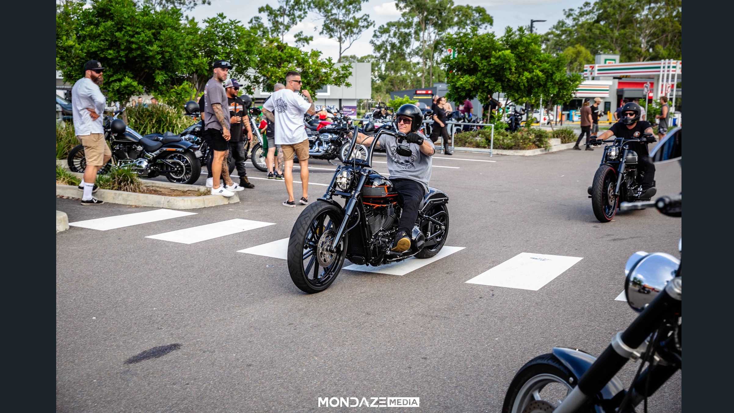 Saturdaze Bike Meet July